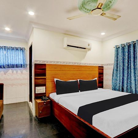 Hotel O Hanuman Pet Near Railway Station Vijayawāda エクステリア 写真