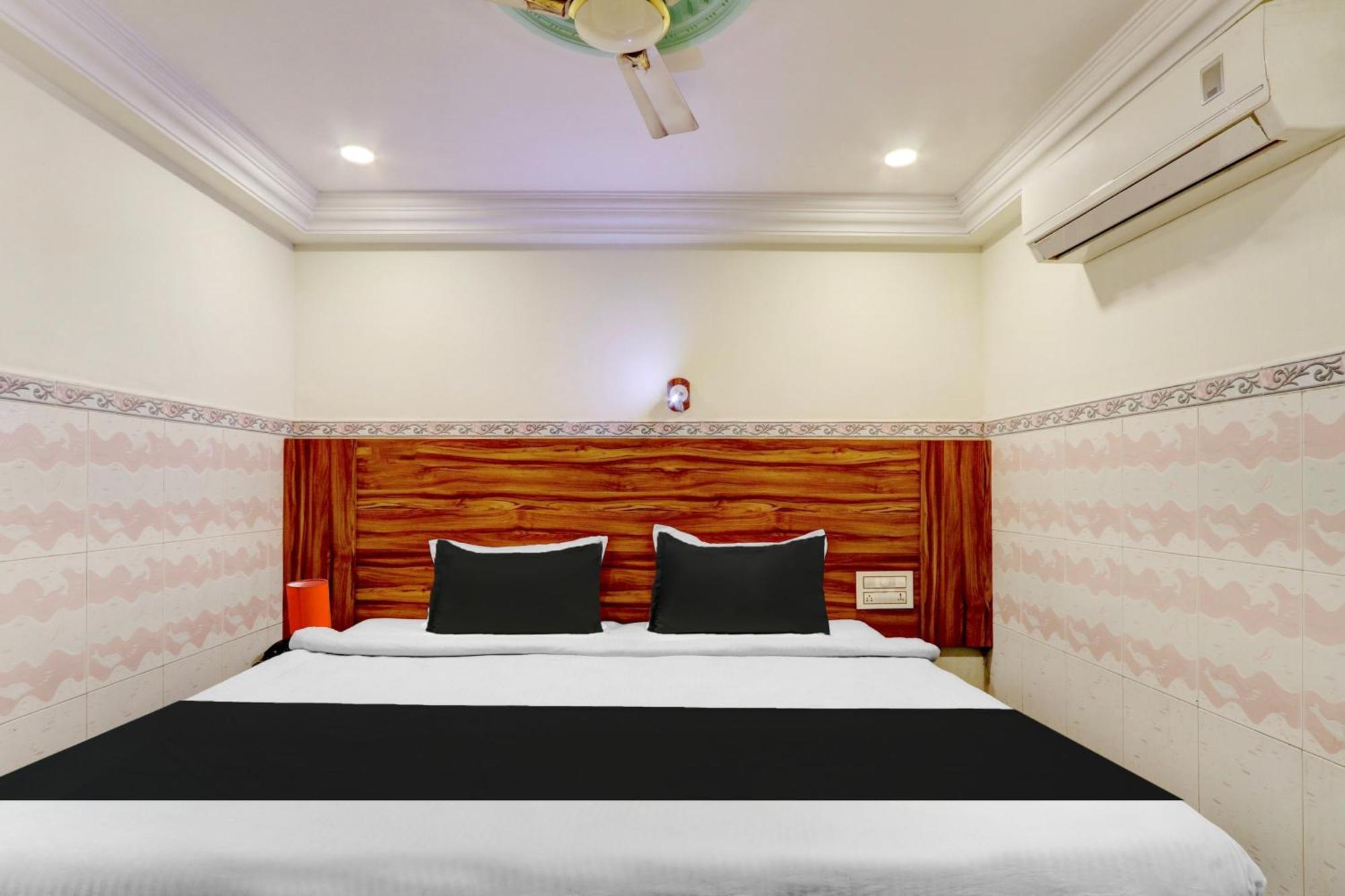 Hotel O Hanuman Pet Near Railway Station Vijayawāda エクステリア 写真