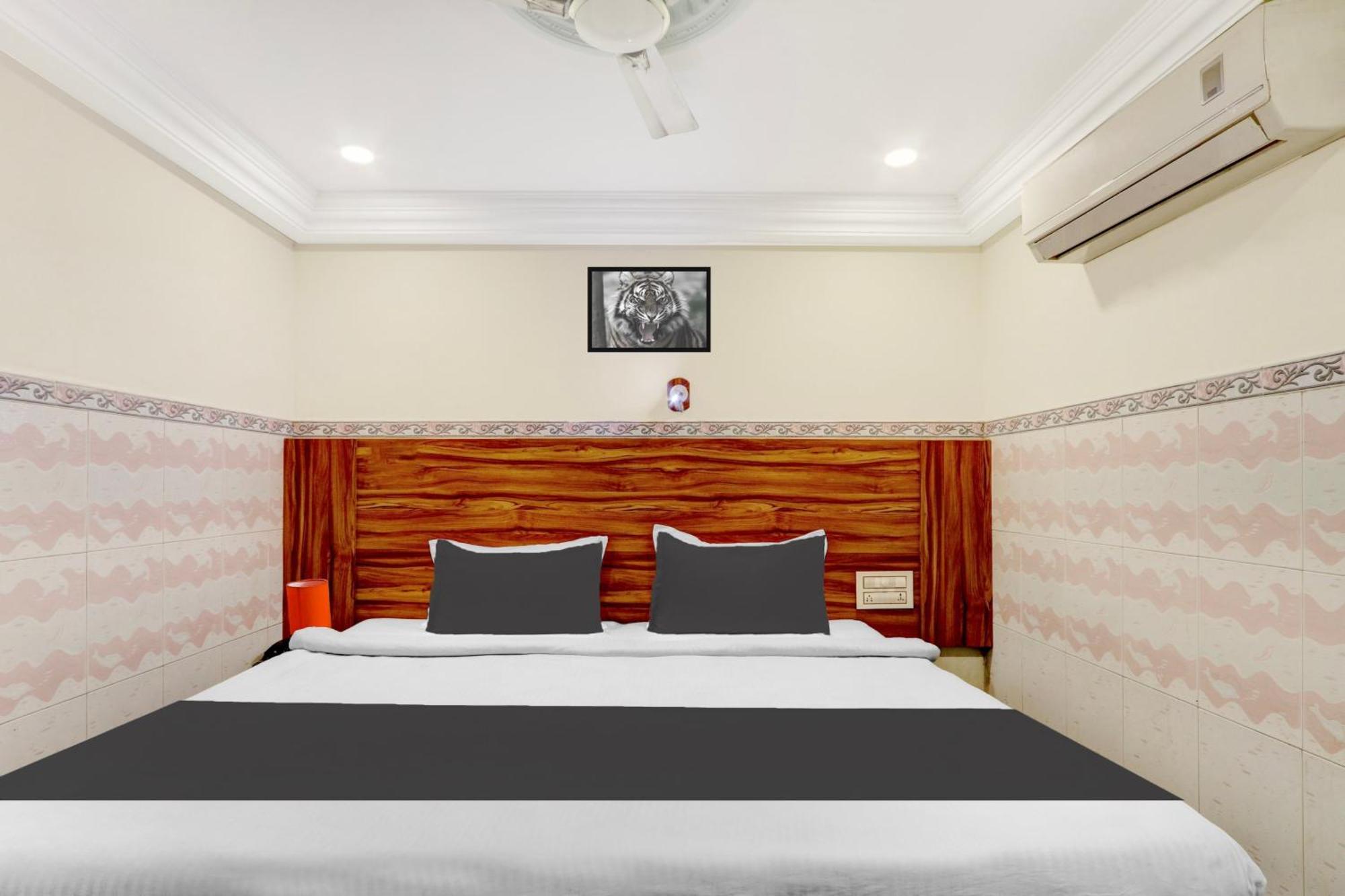 Hotel O Hanuman Pet Near Railway Station Vijayawāda エクステリア 写真