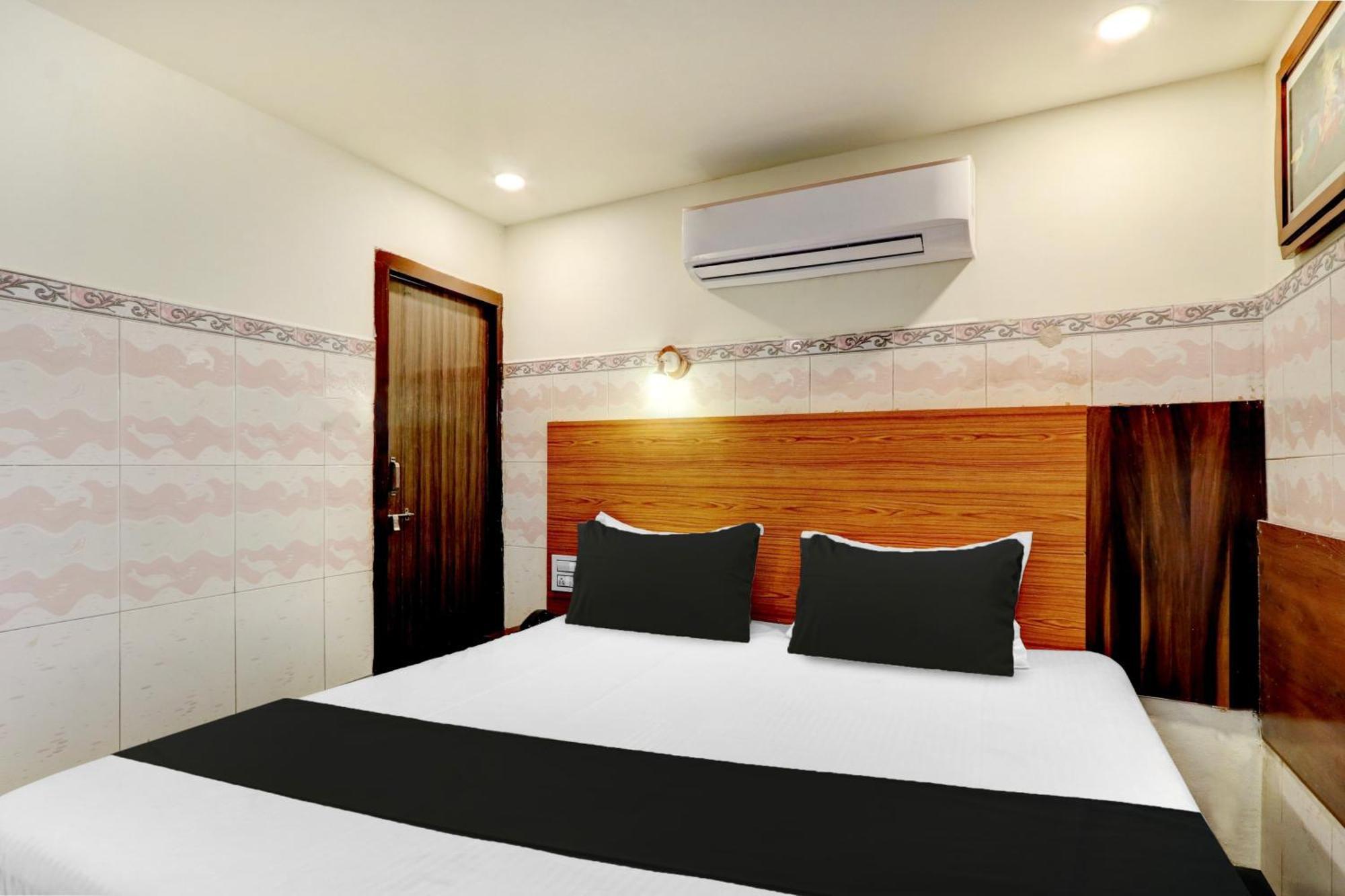 Hotel O Hanuman Pet Near Railway Station Vijayawāda エクステリア 写真
